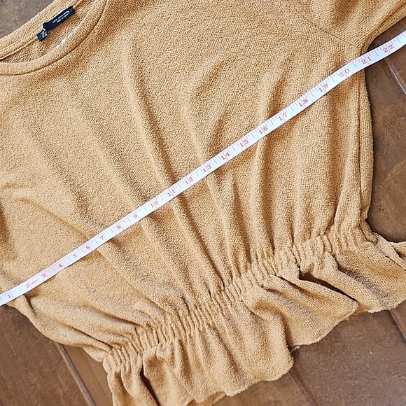 Zara Womens Long Sleeve Sweater Elastic Sinched Waist Golden Mustard Yellow Fall - Picture 4 of 8